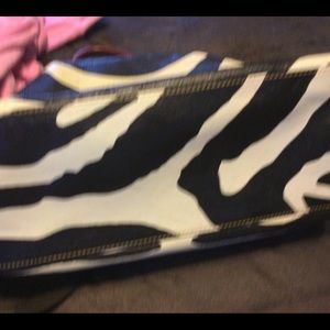 Vintage Downey & Bourke satchel bag.